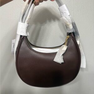 Coach Jonie 22 In Maple NWT